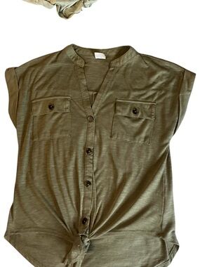 Tie-Front Short Sleeve Button Shirt - Olive Green